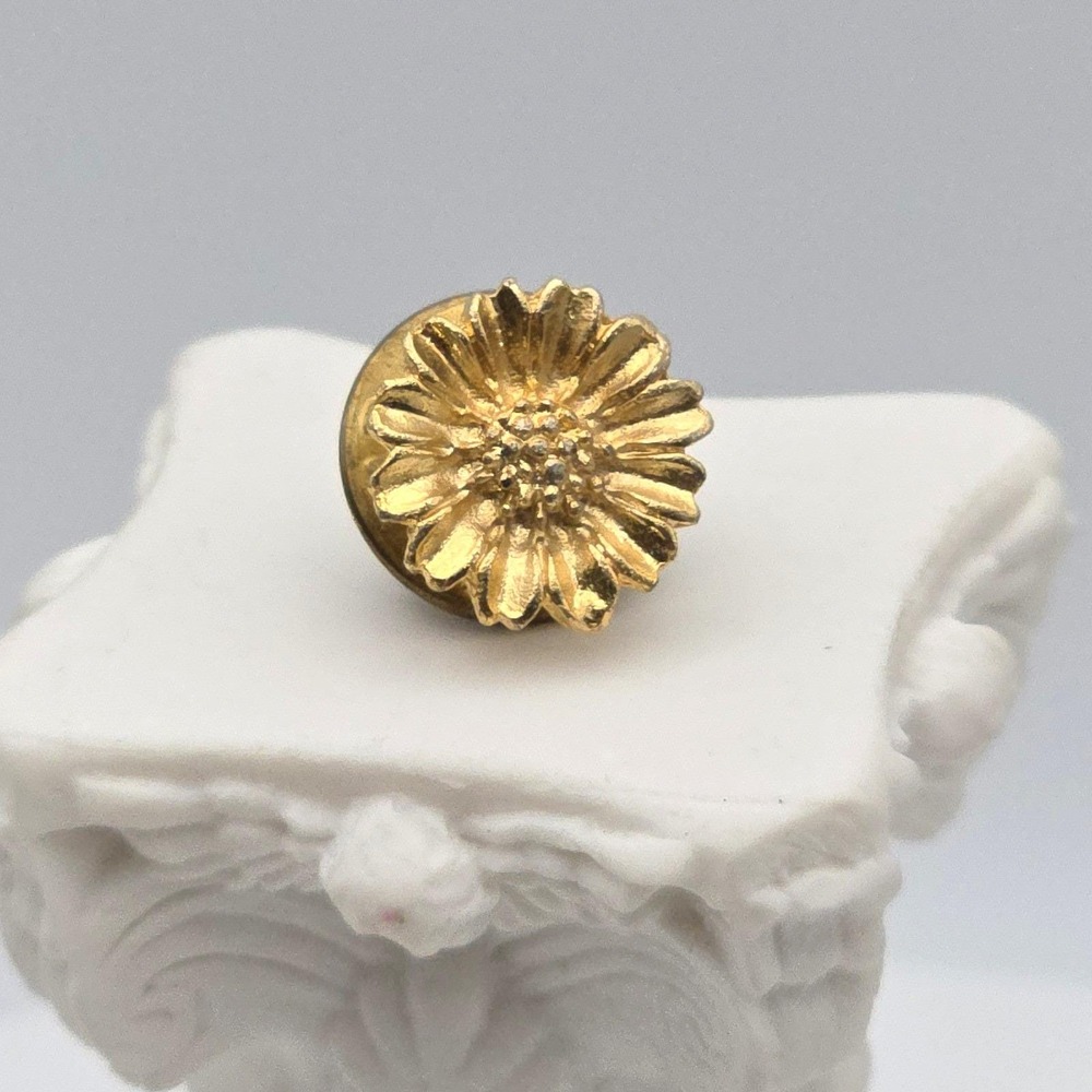 Vintage Sunflower Pin Brooch Tick Tack Lapel Pin Daisy Gold Tone .5" FREE $HIP!!